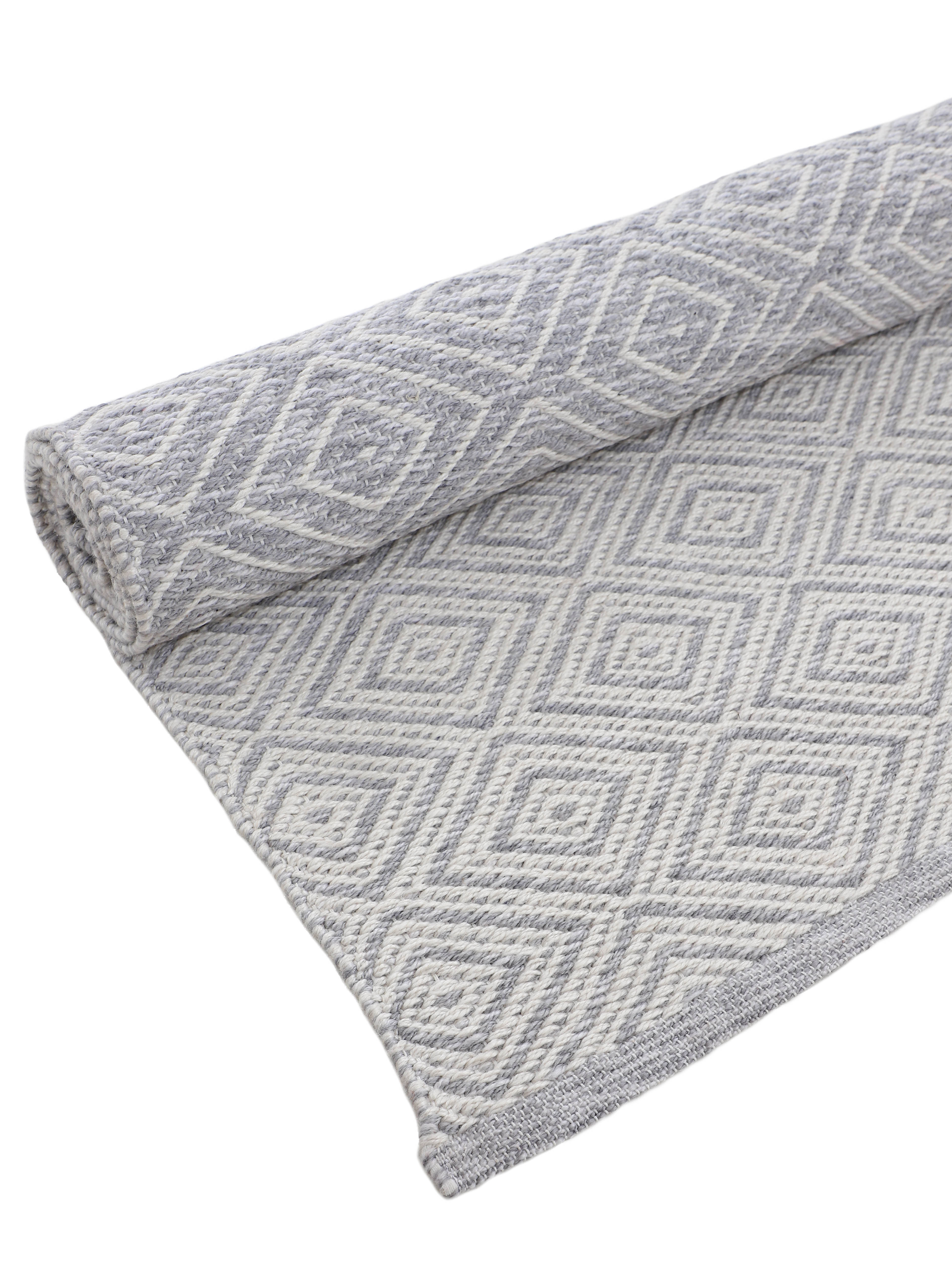 In- & Outdoor Teppich aus recyceltem Material