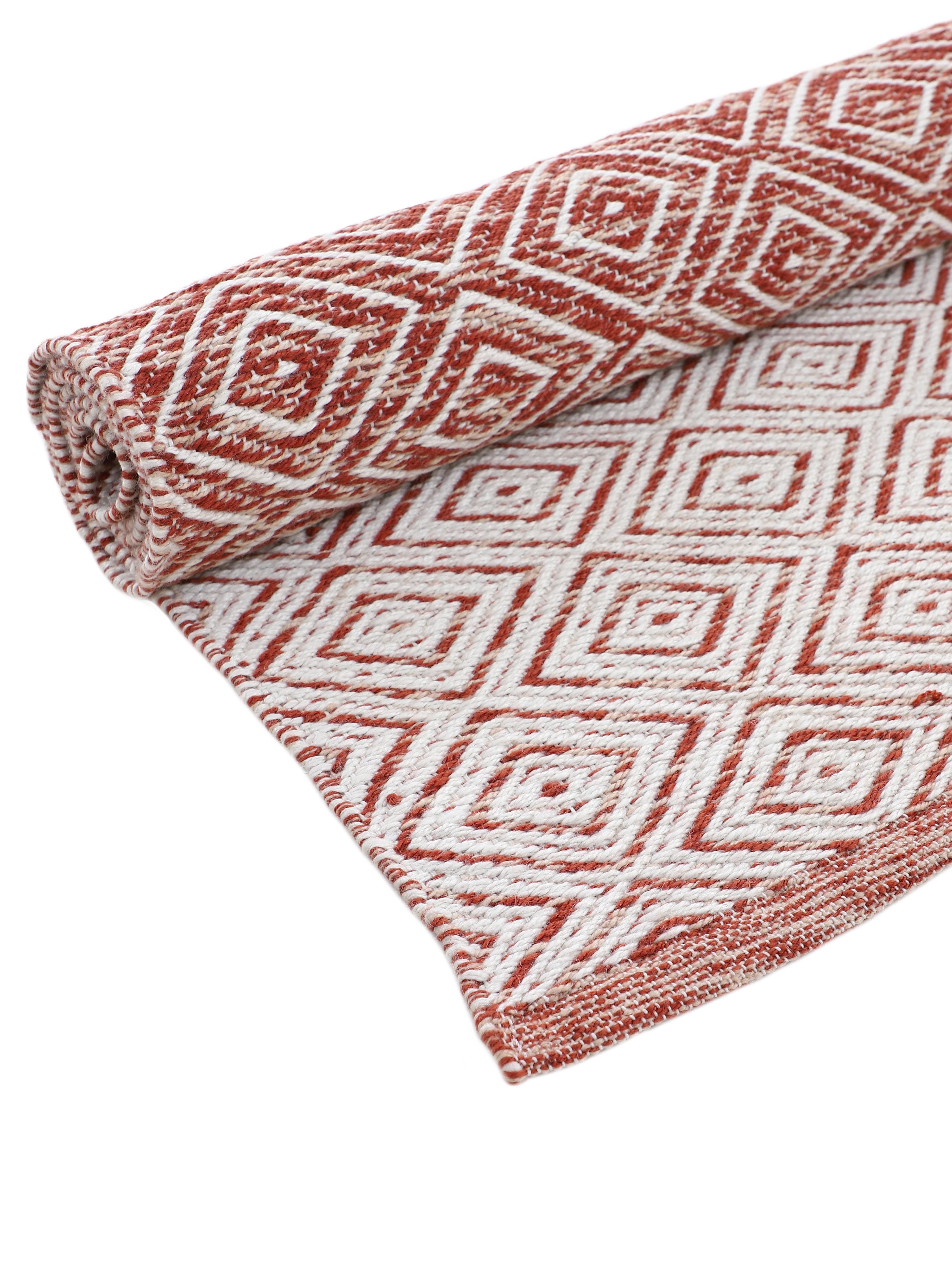 In- & Outdoor Teppich aus recyceltem Material