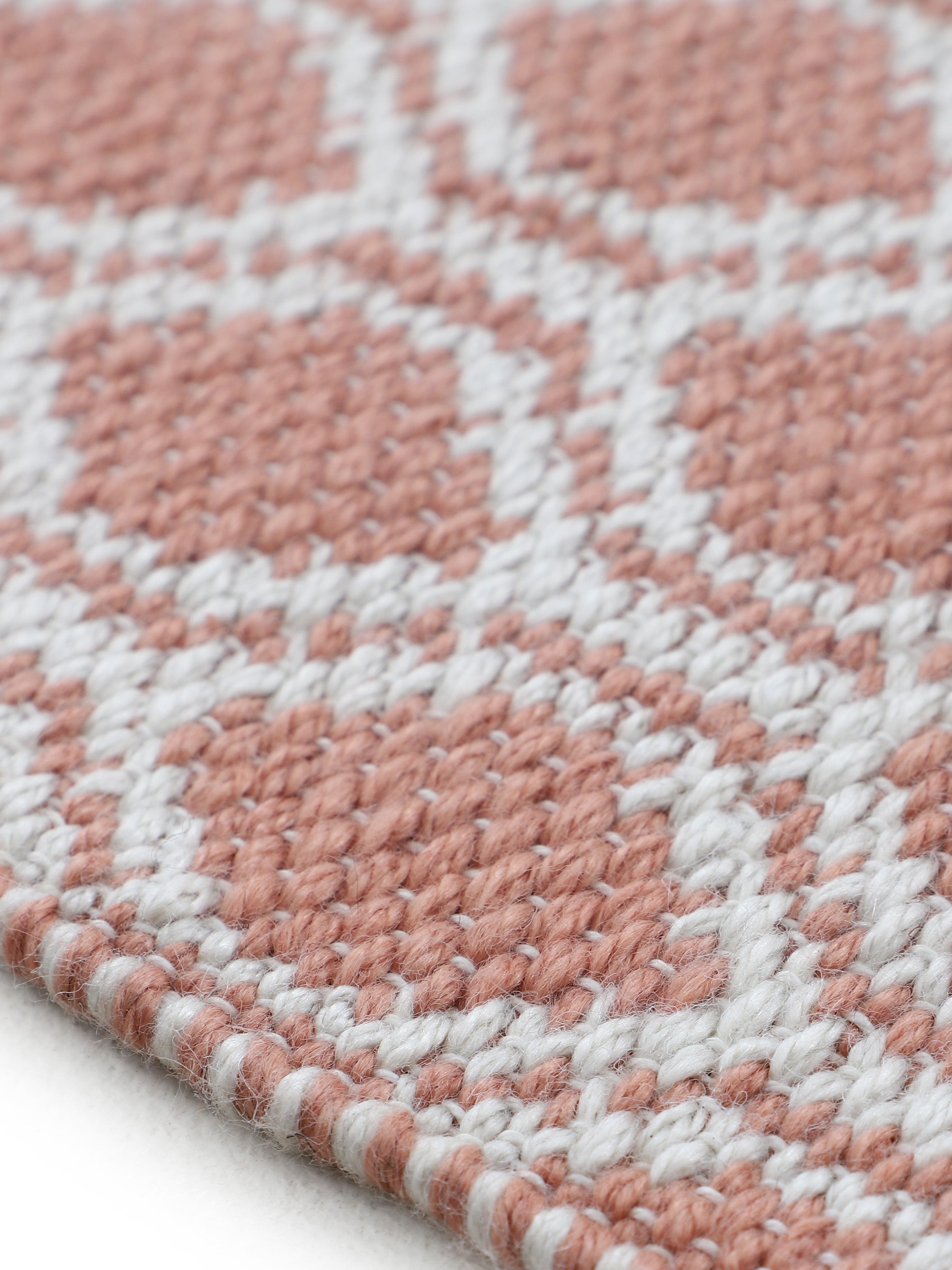 In- & Outdoor Teppich aus recyceltem Material
