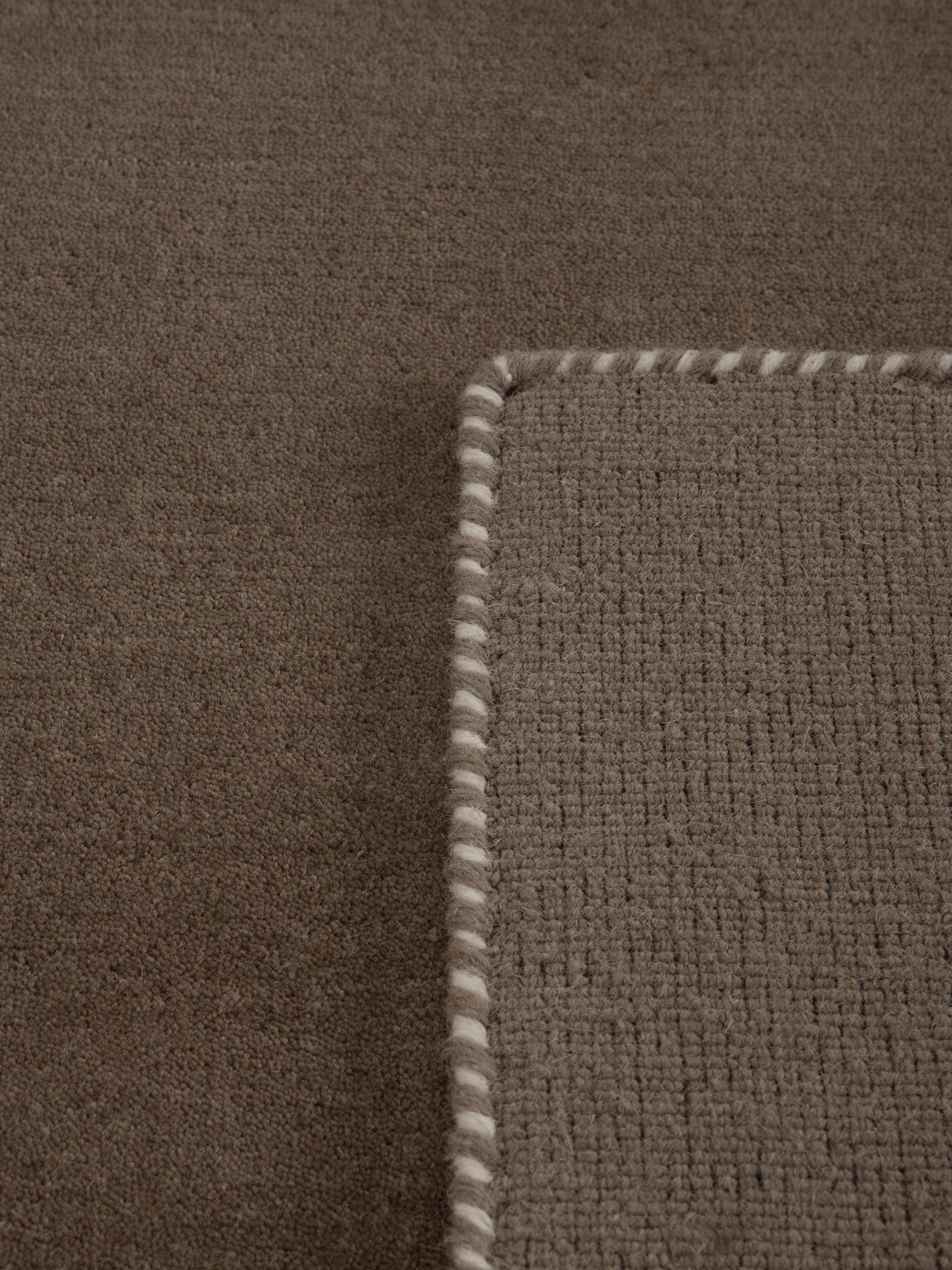 Wollteppich Gabbeh Lola Taupe aus Wolle