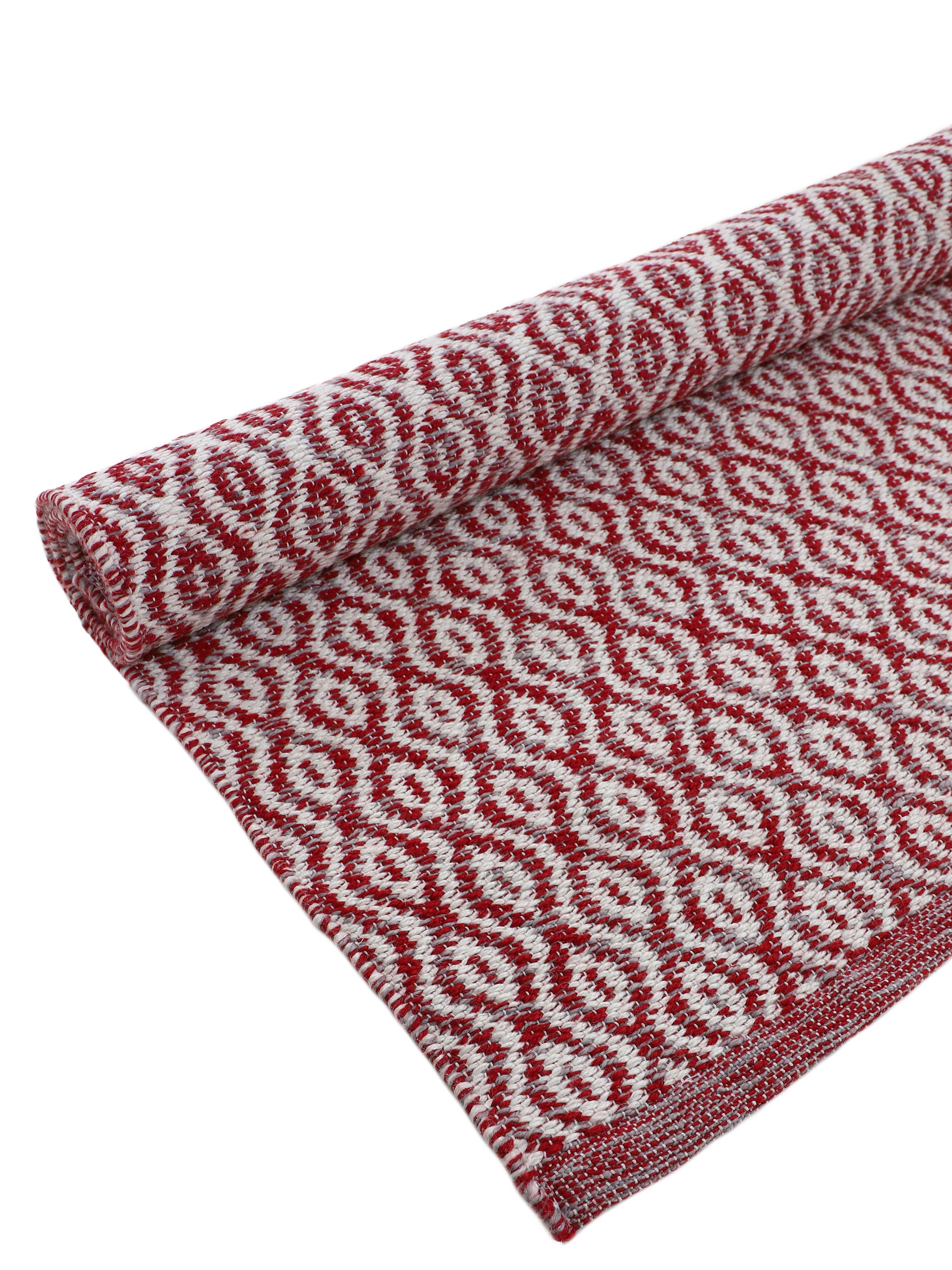 In- & Outdoor Teppich aus recyceltem Material