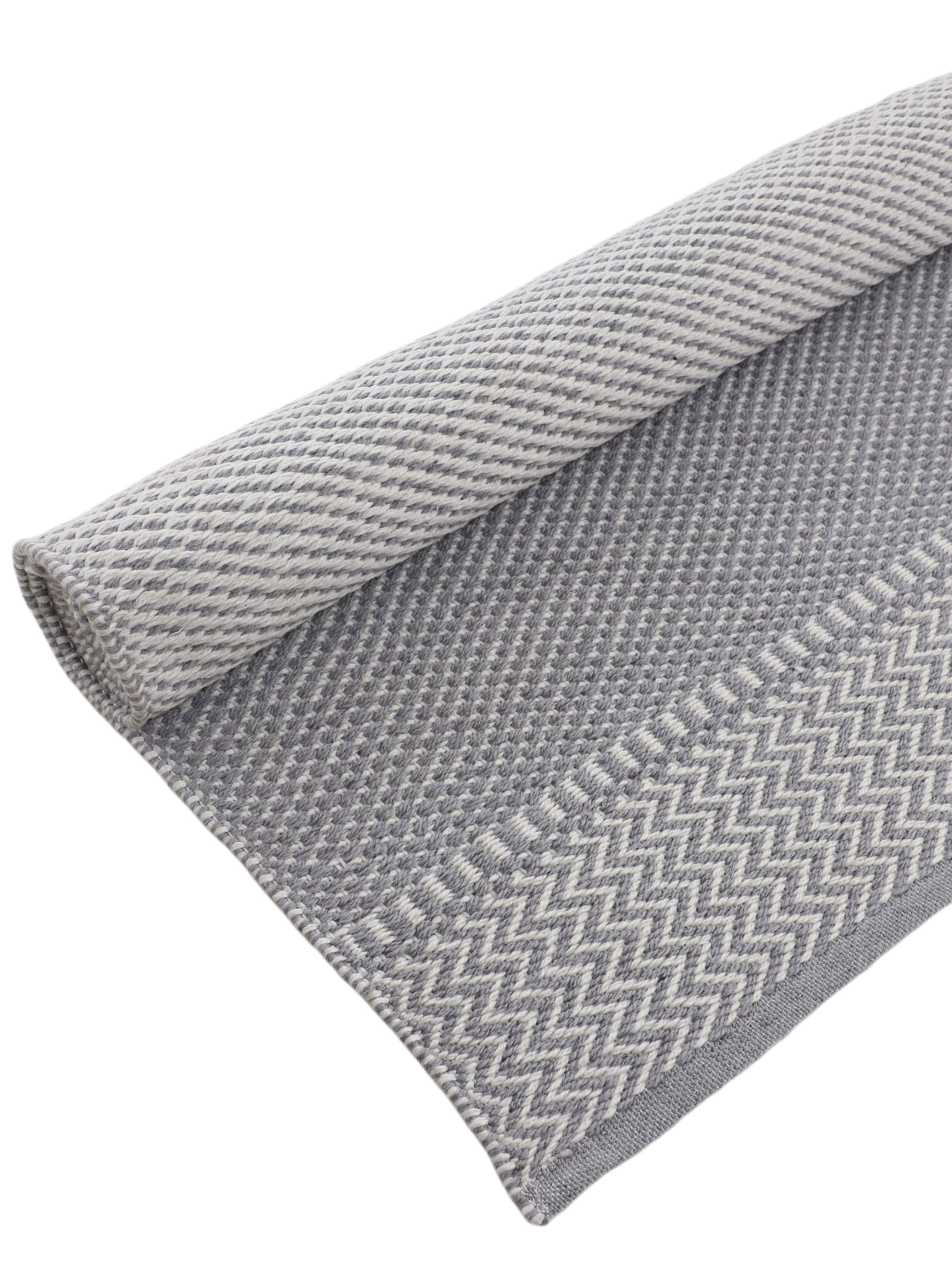 In- & Outdoor Teppich aus recyceltem Material