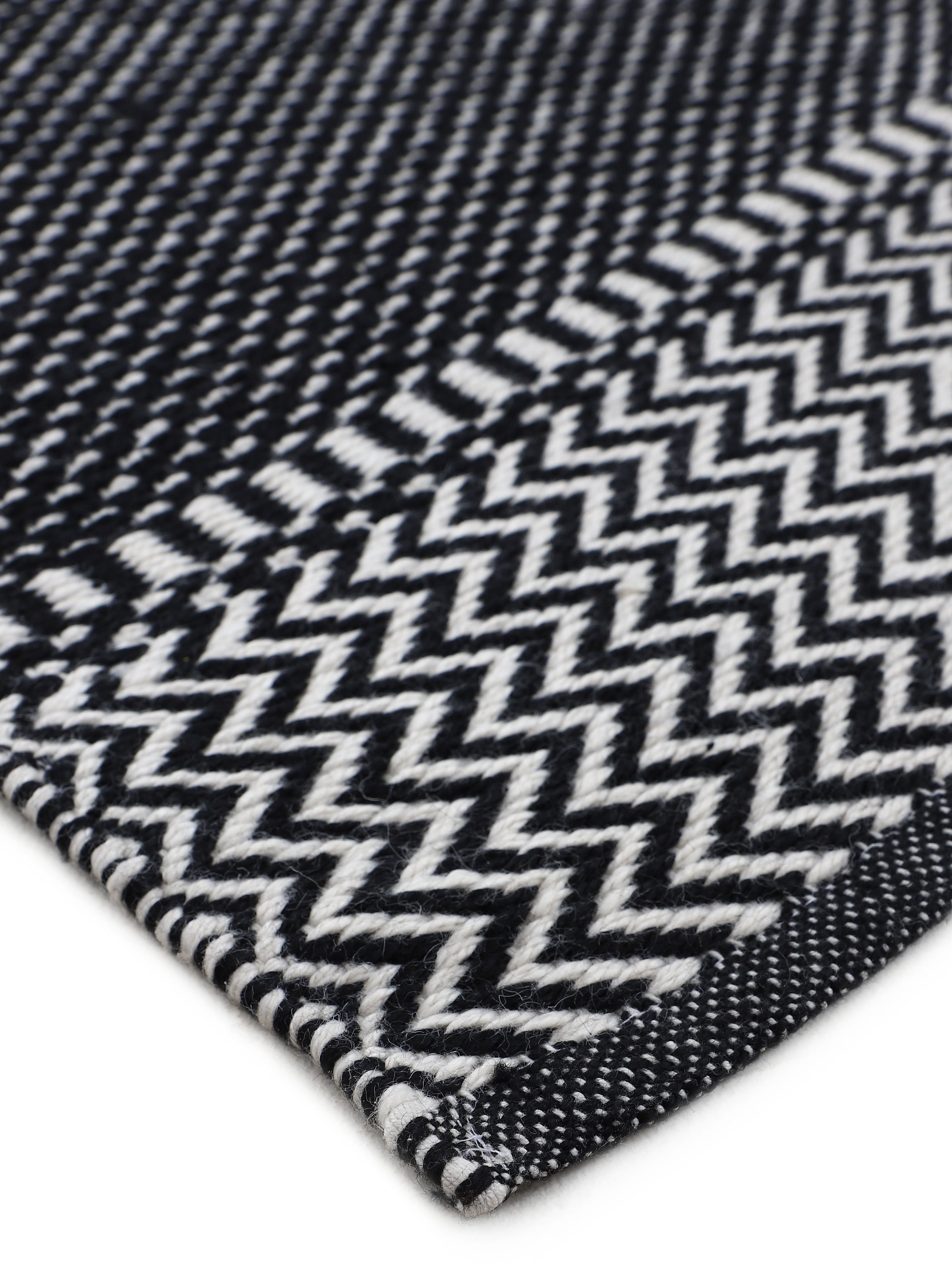 In- & Outdoor Teppich aus recyceltem Material